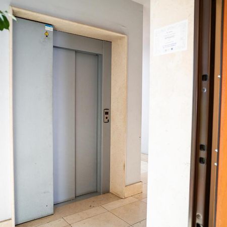 דירות ג'ובינאצו Milu'Seaview Ampia Casa Vista Mare מראה חיצוני תמונה
