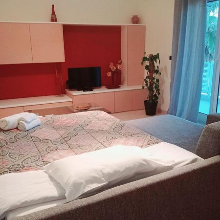 דירות ג'ובינאצו Milu'Seaview Ampia Casa Vista Mare מראה חיצוני תמונה