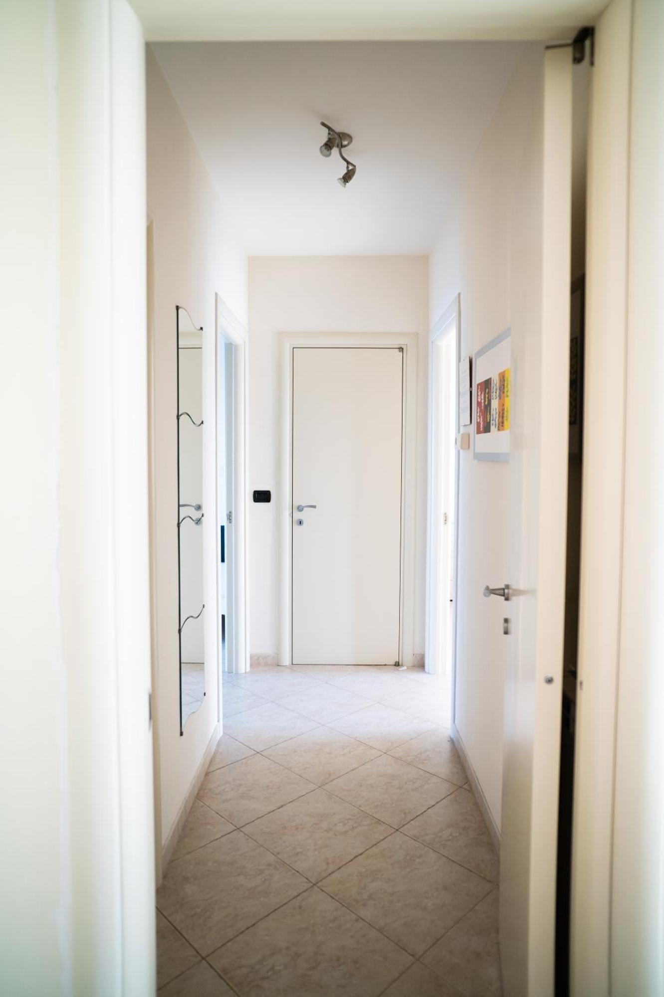 דירות ג'ובינאצו Milu'Seaview Ampia Casa Vista Mare מראה חיצוני תמונה